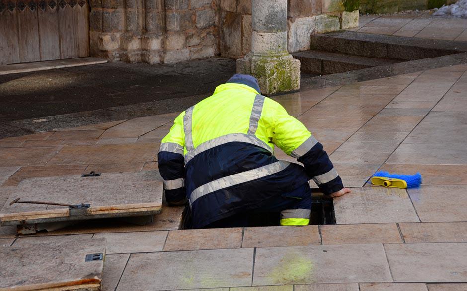 déboucheur de canalisation Égly